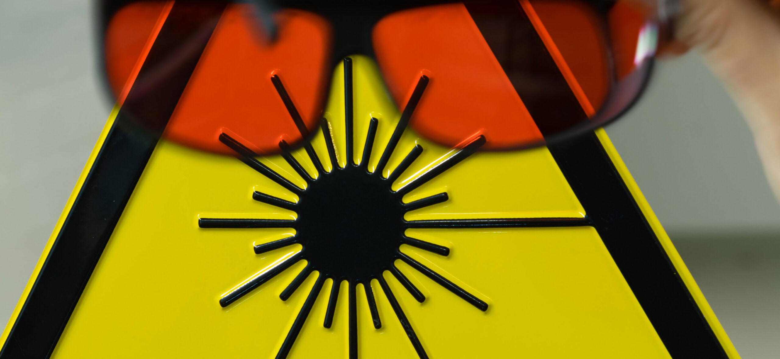 Laser 2000 - Products Laser Safety